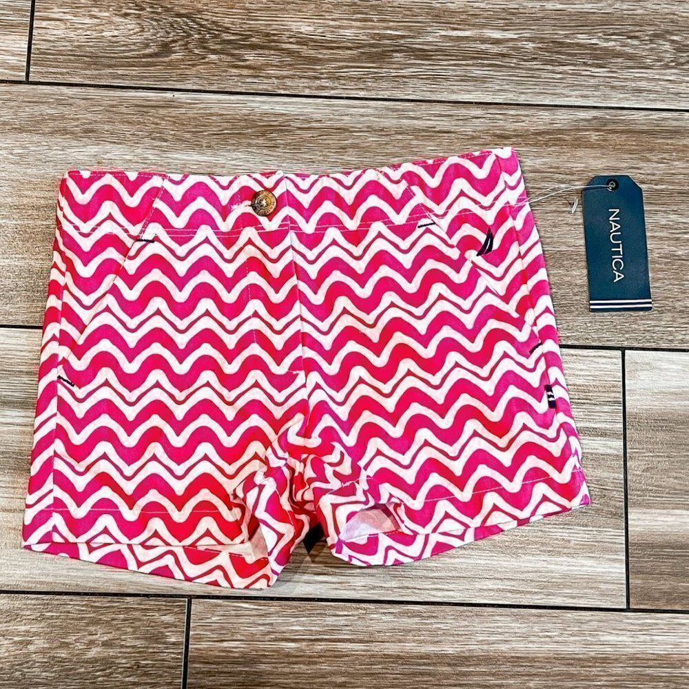 NWT! Nautica Pink and White Wave Chevon Shorts Size 4